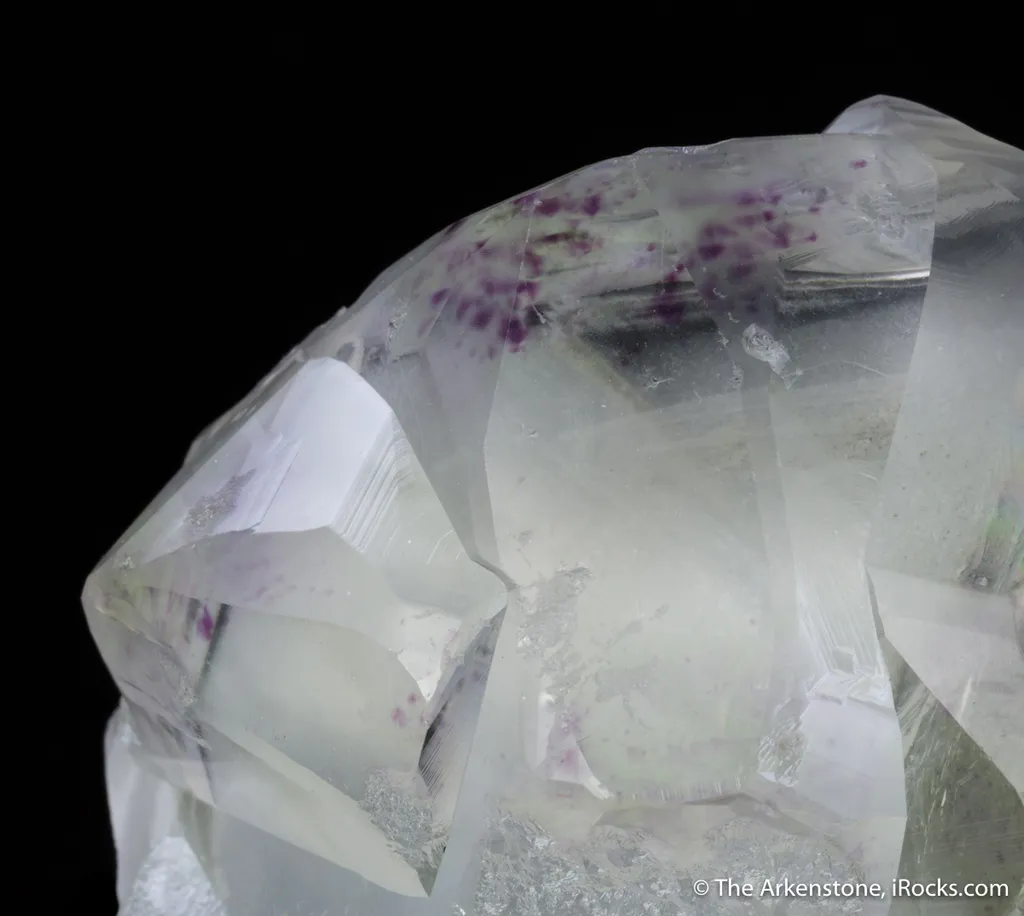 Fluorite (Spinel-twinned) - image 2