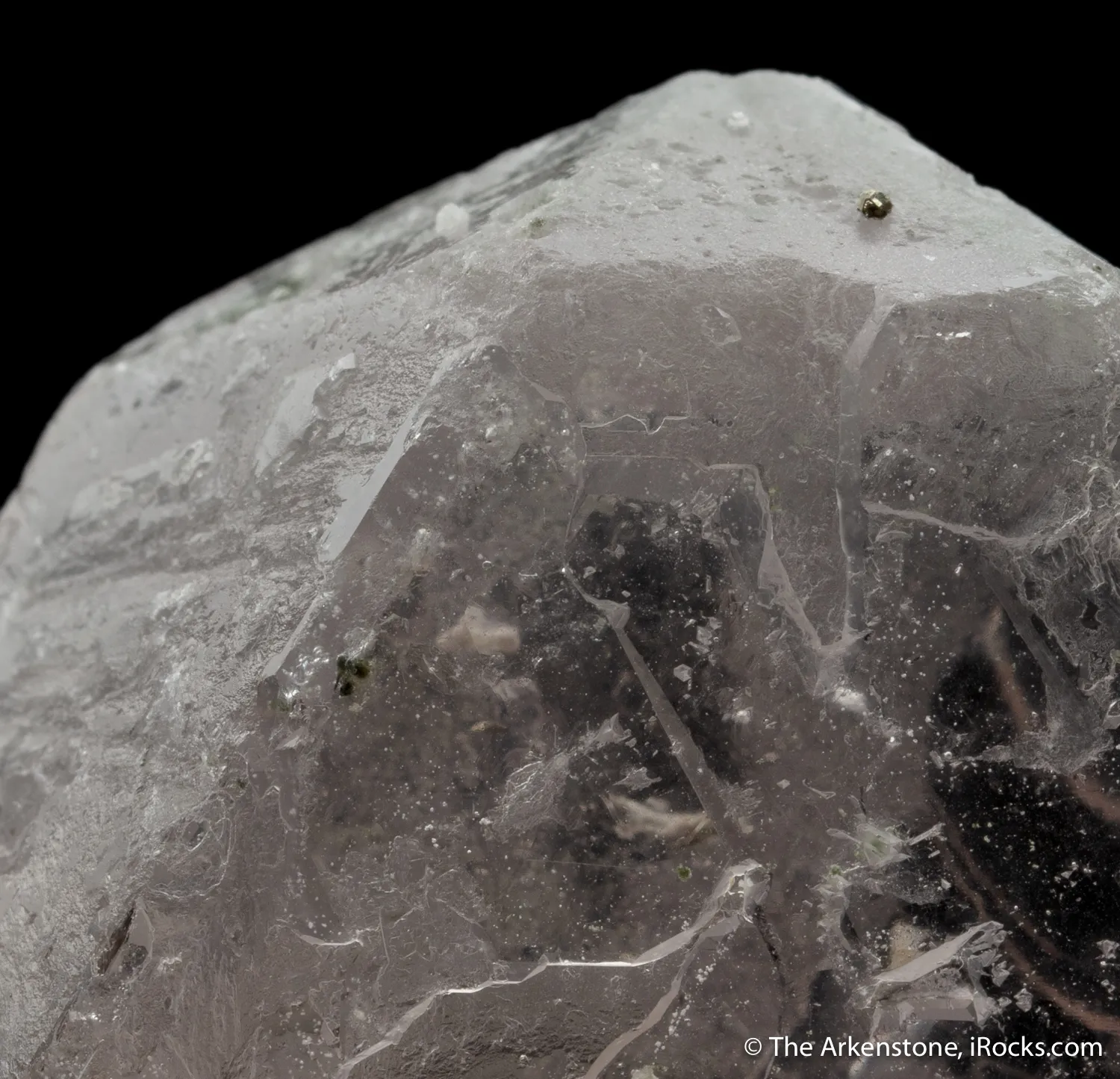 Fluorite (Spinel-twinned) - image 5
