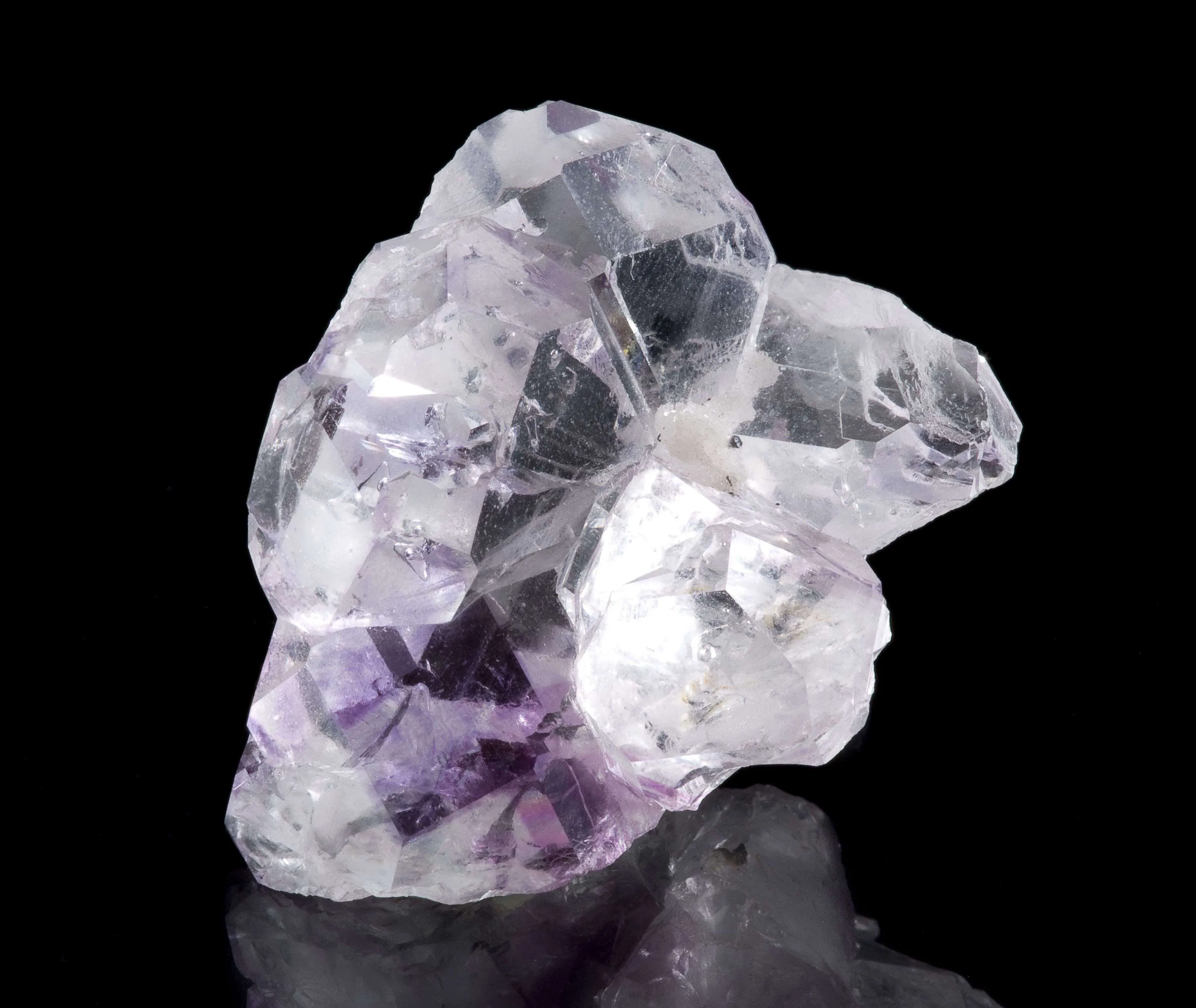 Fluorite (Spinel-Twinned) - image 3