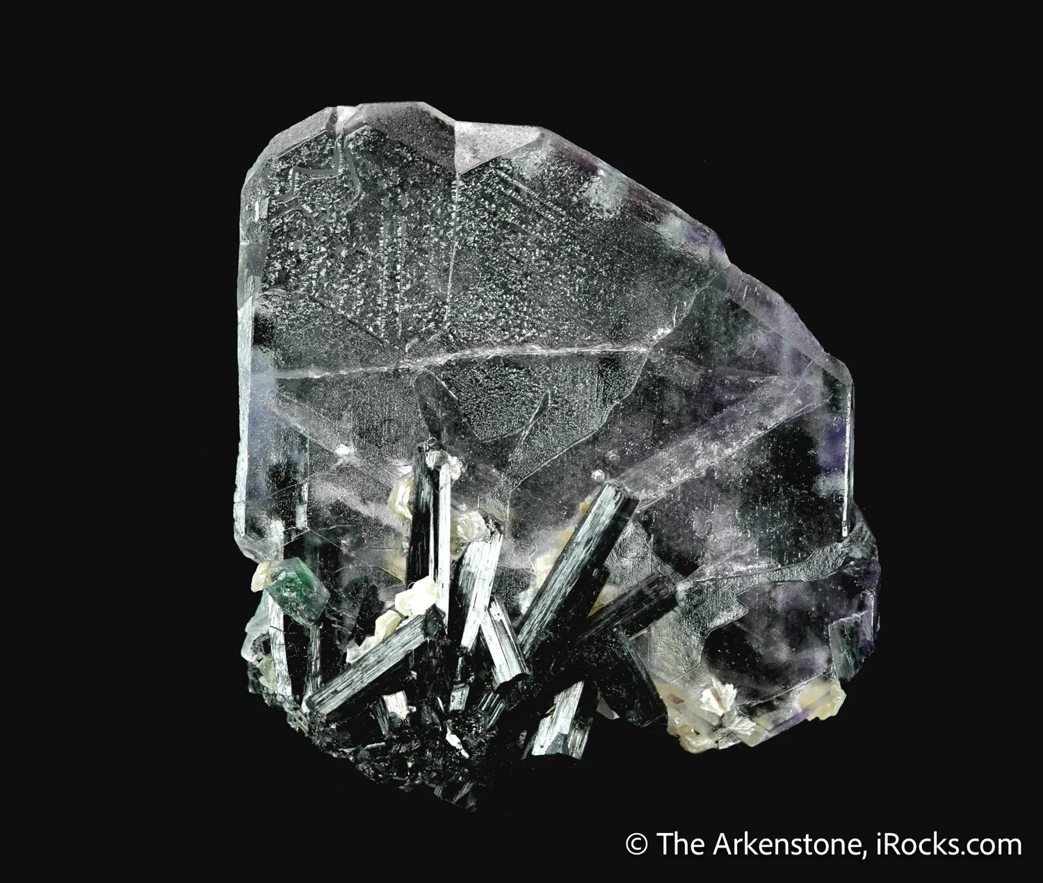 Fluorite (Spinel Twinned) with Tourmaline - image 3