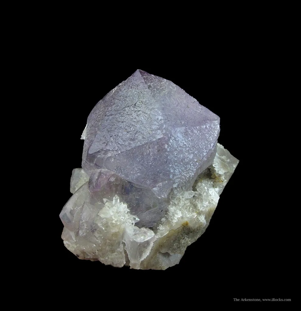 Fluorite (Tetrahexahedron) image