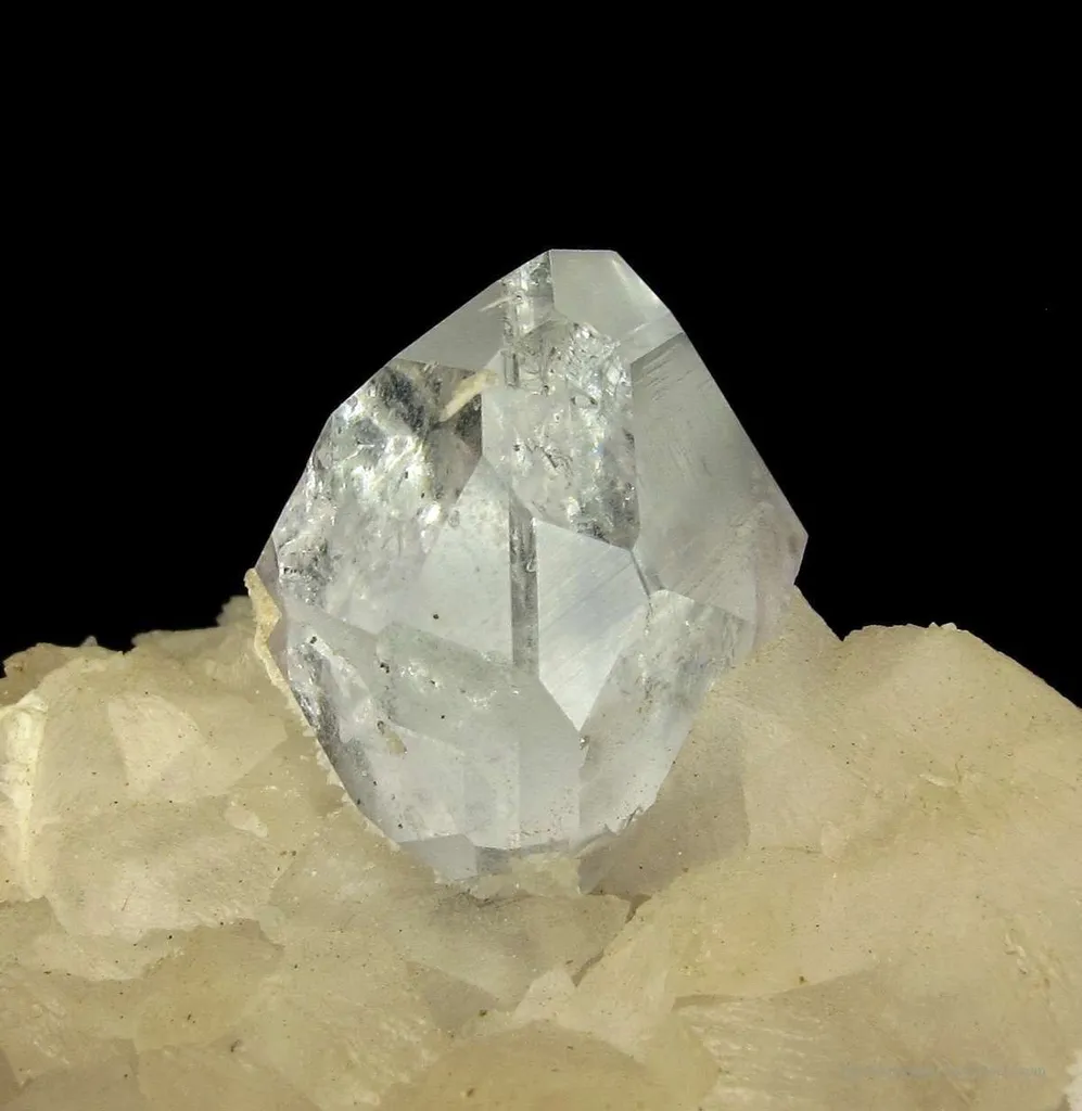 Fluorite (Twinned) on Calcite (Fluorescent) - image 8