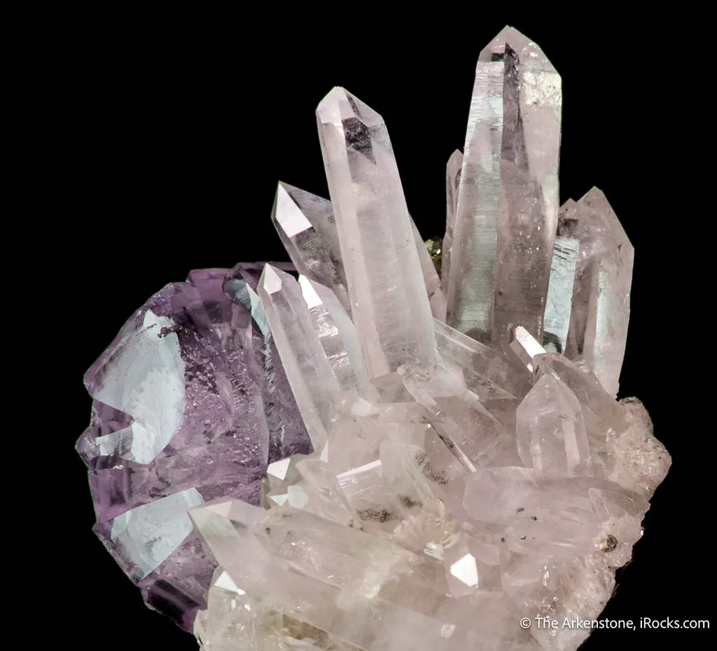 Fluorite (twinned) on Quartz image