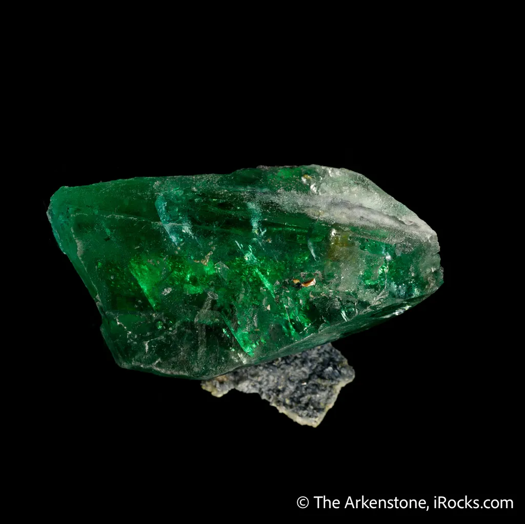 Fluorite (unusual twinned habit) - image 6