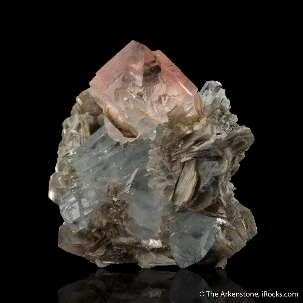 Fluorite with Aquamarine on Mica image