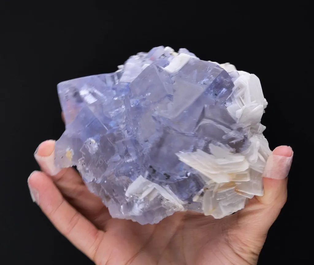 Fluorite with Baryte - image 2