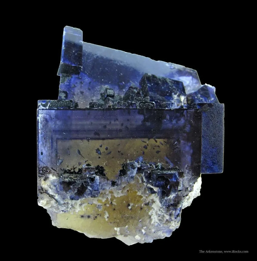 Fluorite With Baryte - image 4