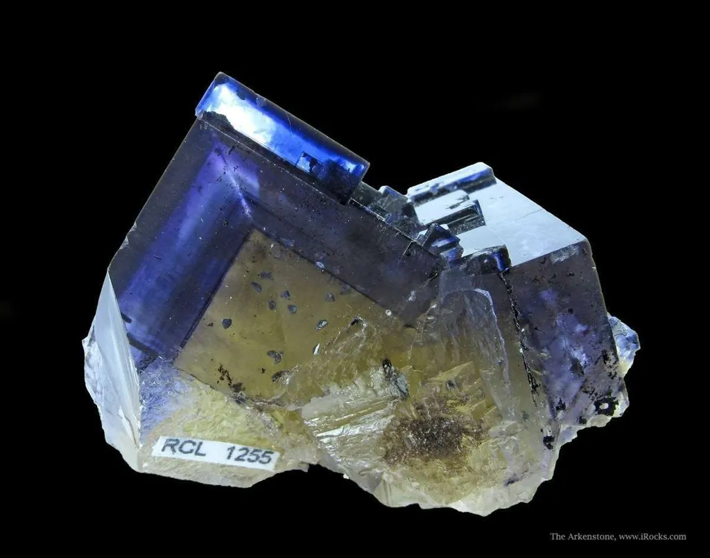 Fluorite With Baryte - image 2