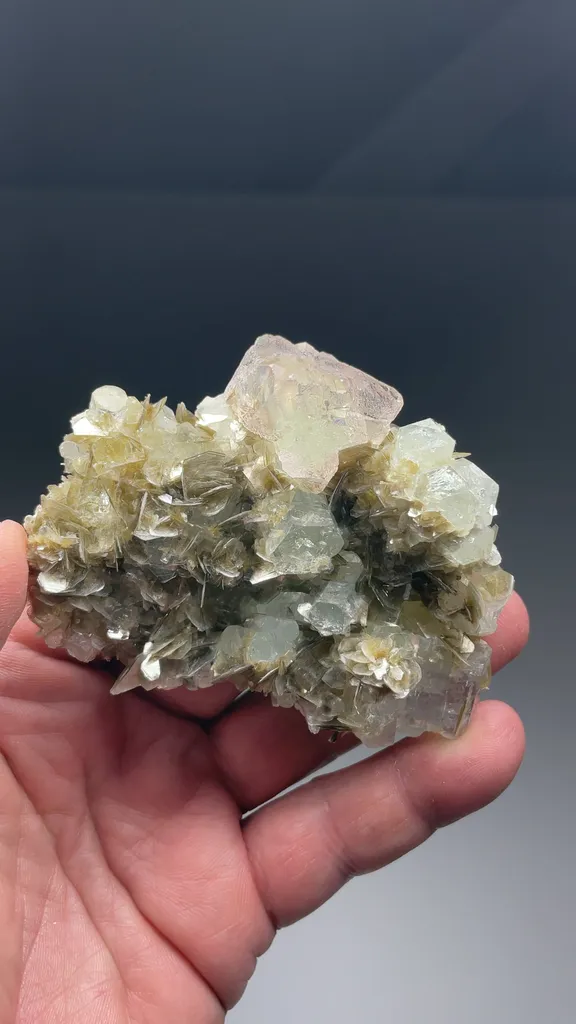 Fluorite with Beryl, Muscovite - image 2