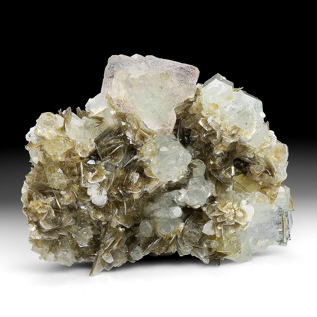 Fluorite with Beryl, Muscovite - image 1