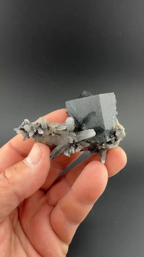 Fluorite with Boulangerite, Quartz image