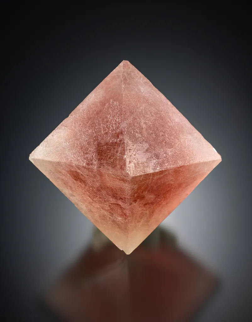 Fluorite with Byssolite inclusions - image 3