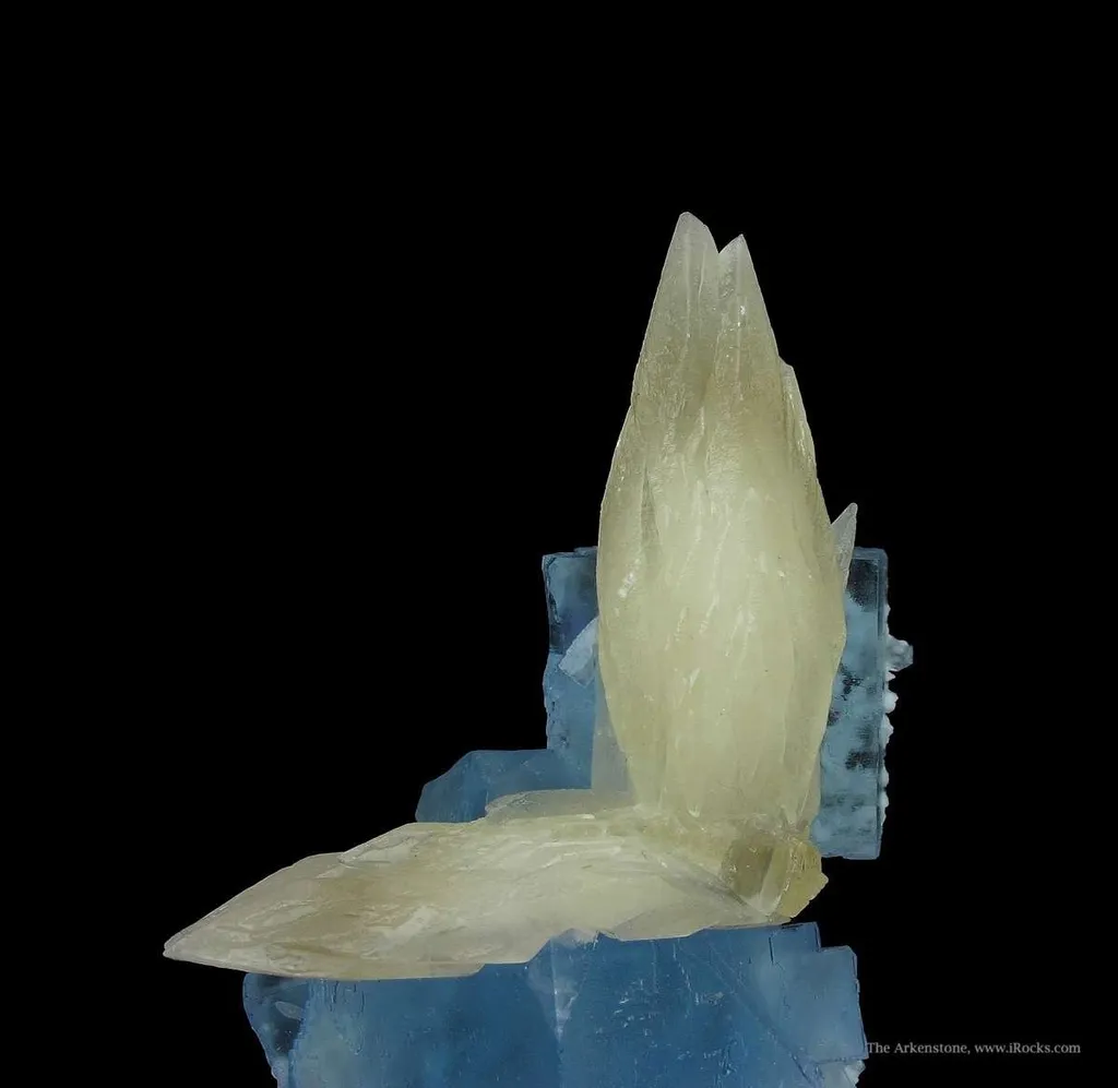 Fluorite With Calcite - image 5