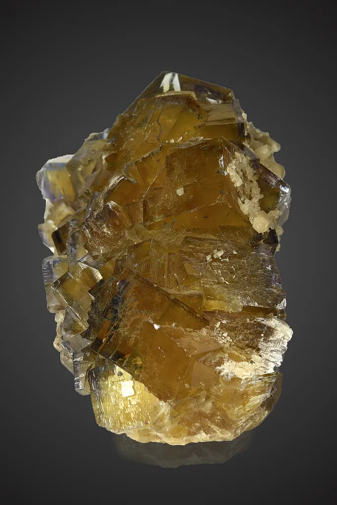 Fluorite with Calcite - image 7