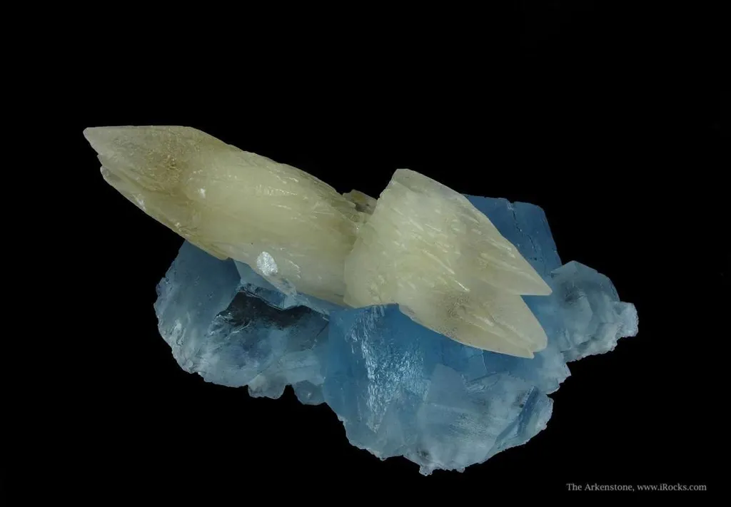 Fluorite With Calcite - image 4