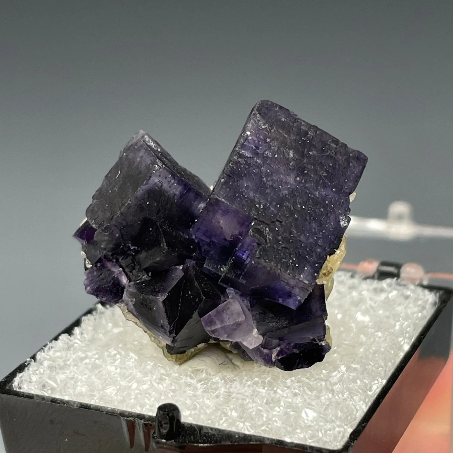 Fluorite with Calcite - image 4