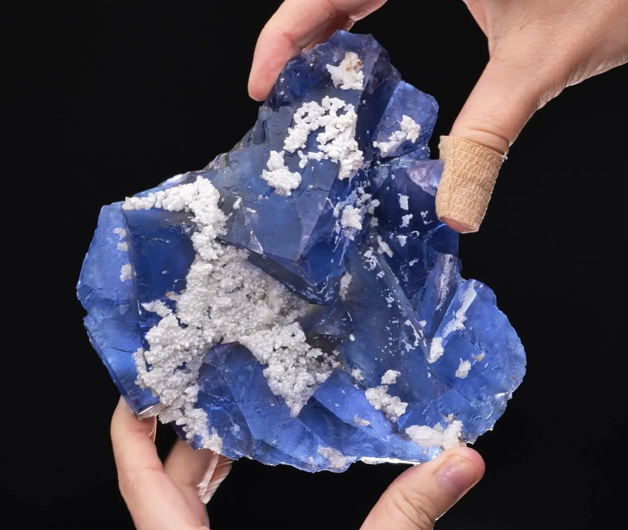 Fluorite with Calcite - image 2