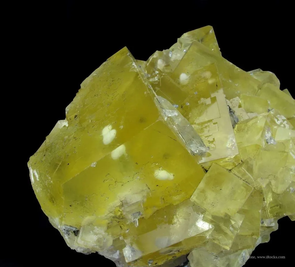 Fluorite With Calcite, and Baryte Inclusions - image 2