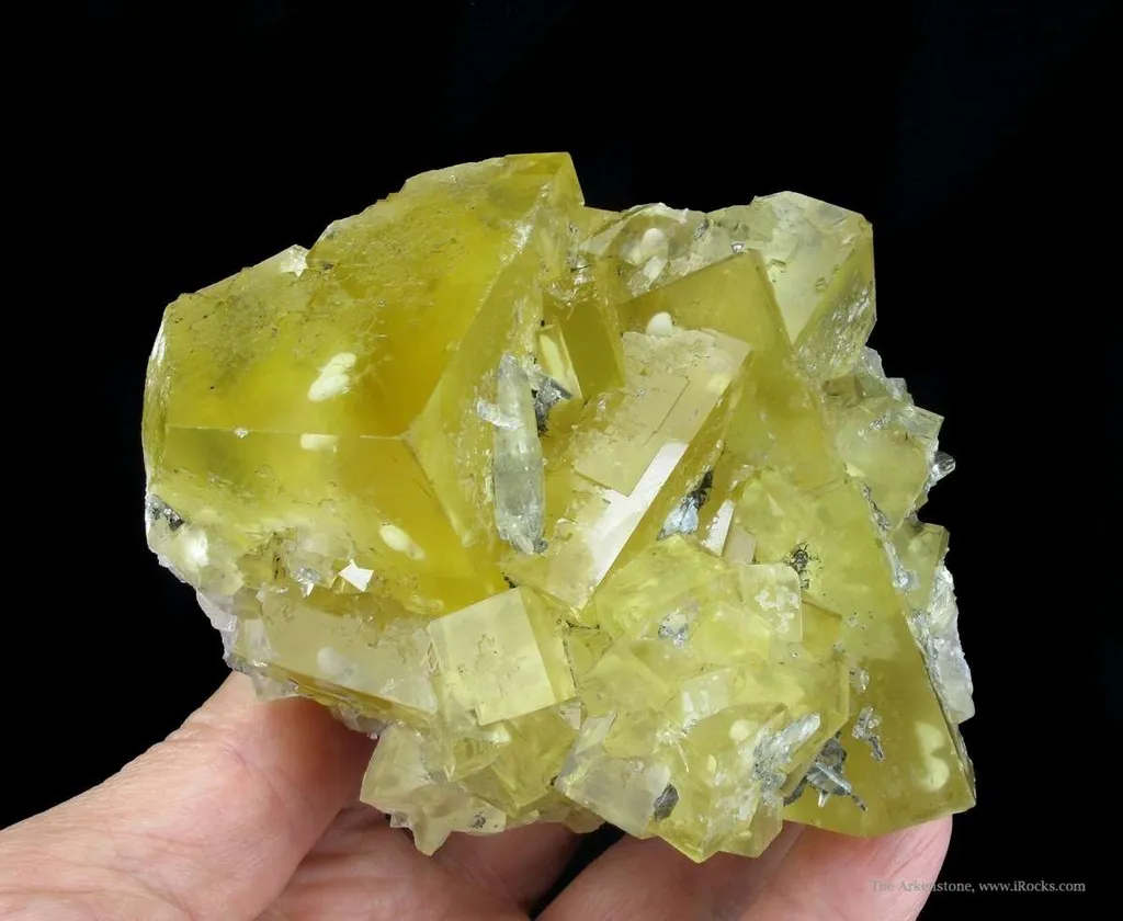 Fluorite With Calcite, and Baryte Inclusions - image 3