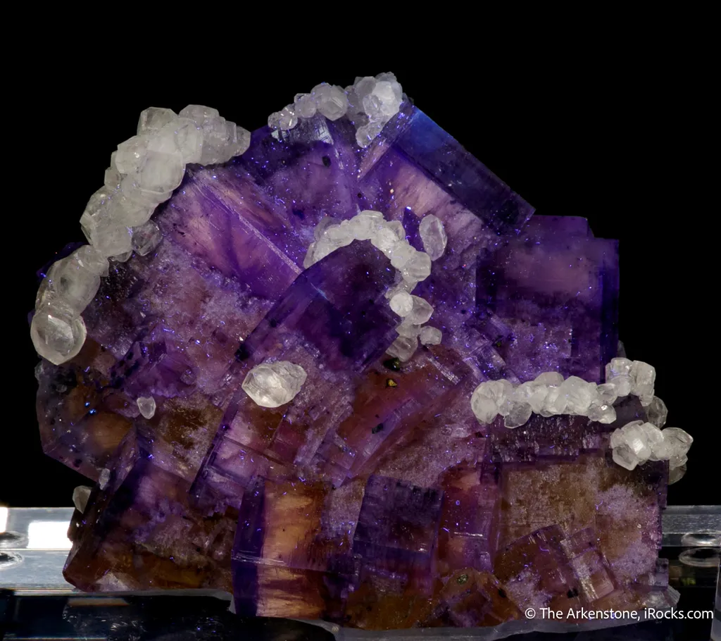 Fluorite with Calcite and Chalcopyrite - image 5