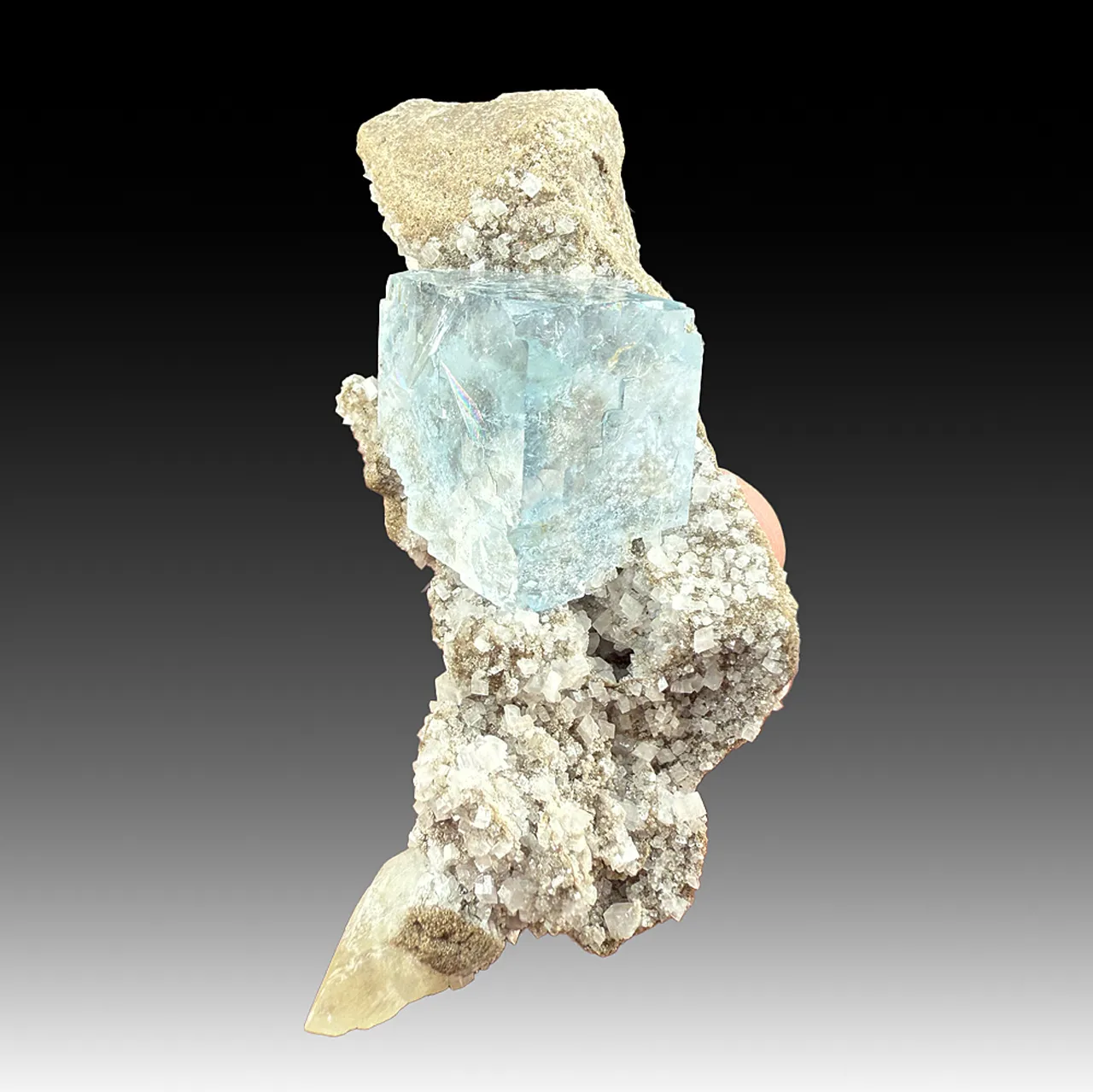 Fluorite with Calcite, Dolomite (1803) - image 1