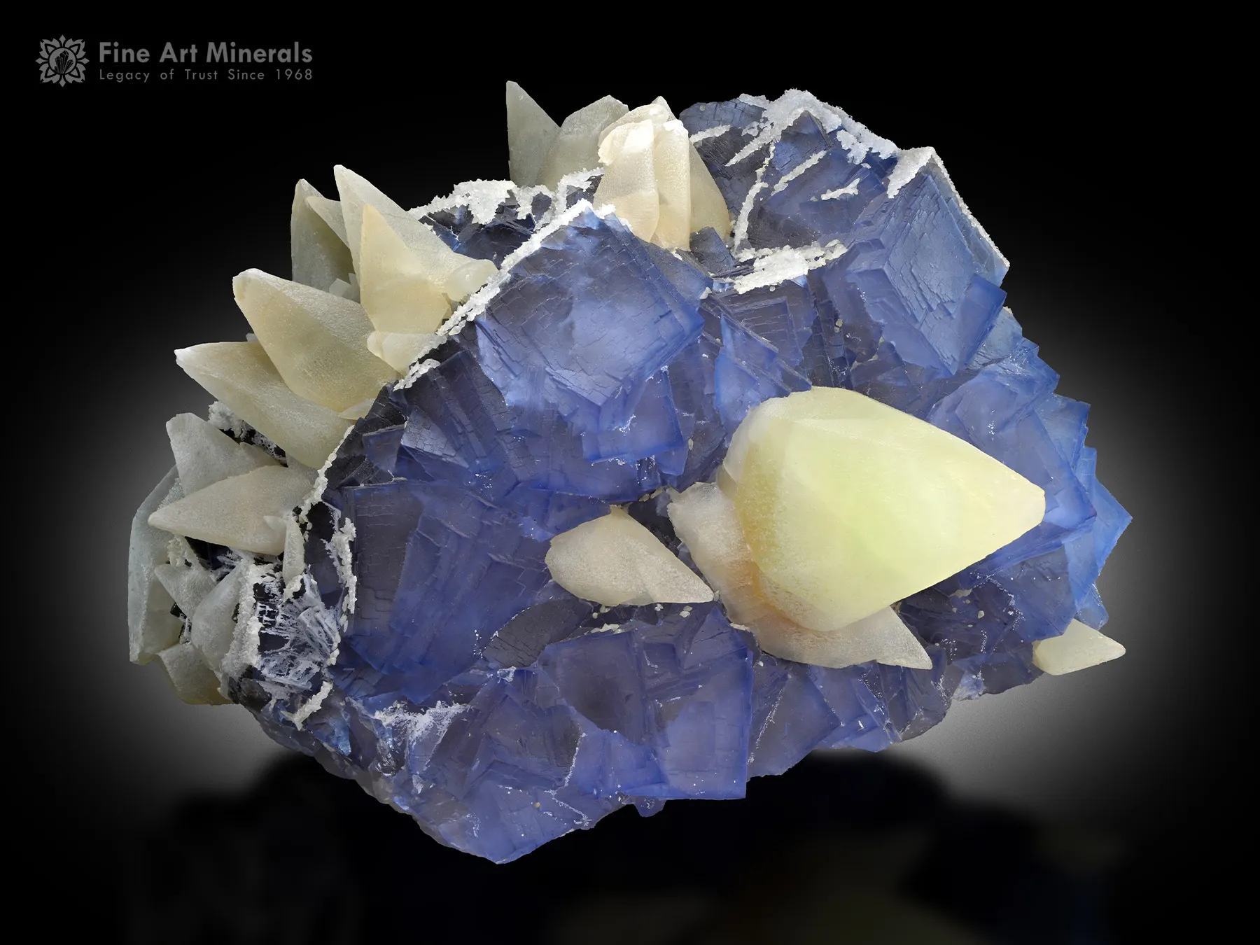 Fluorite with Calcite from Pakistan - image 2