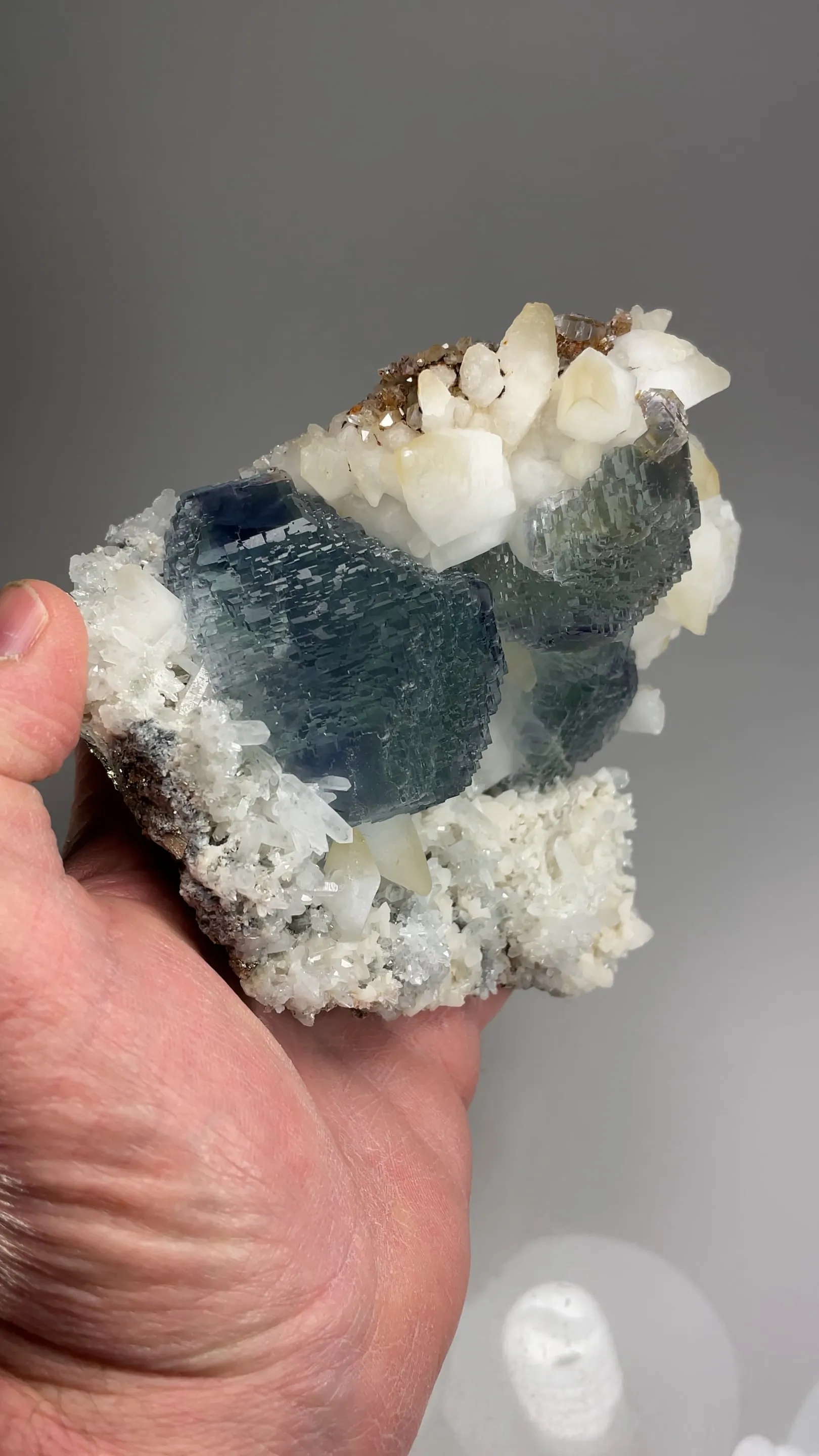 Fluorite with Calcite, Quartz - image 2