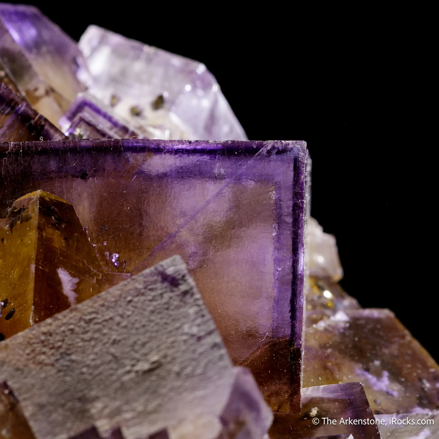 Fluorite with Chalcopyrite and Baryte inclusions - image 5