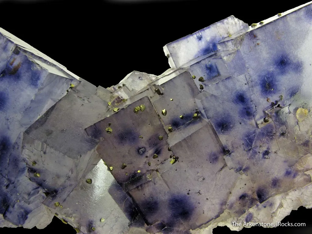 Fluorite with Chalcopyrite and radiation-induced spots - image 5