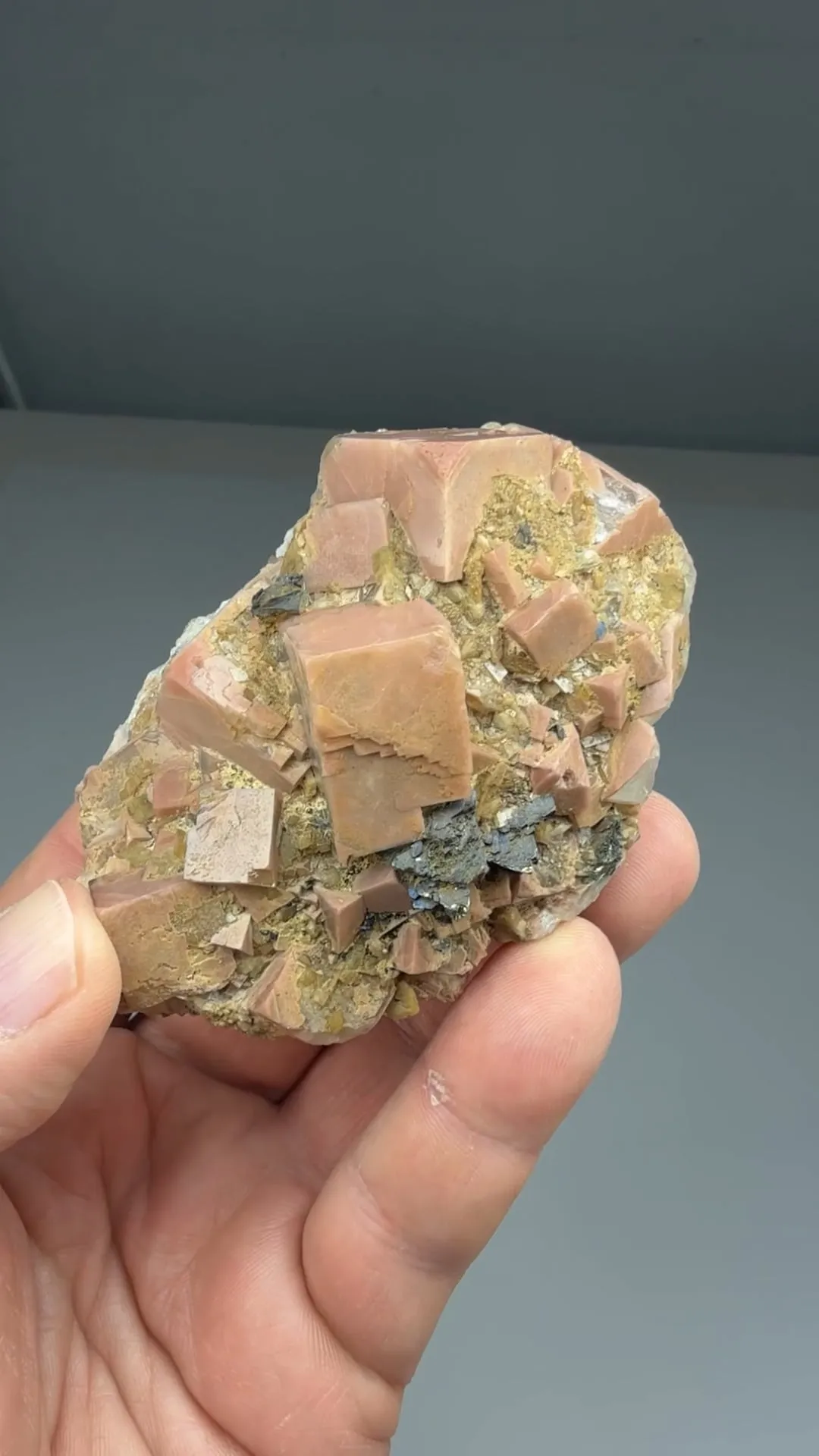 Fluorite with Chalcopyrite - image 2