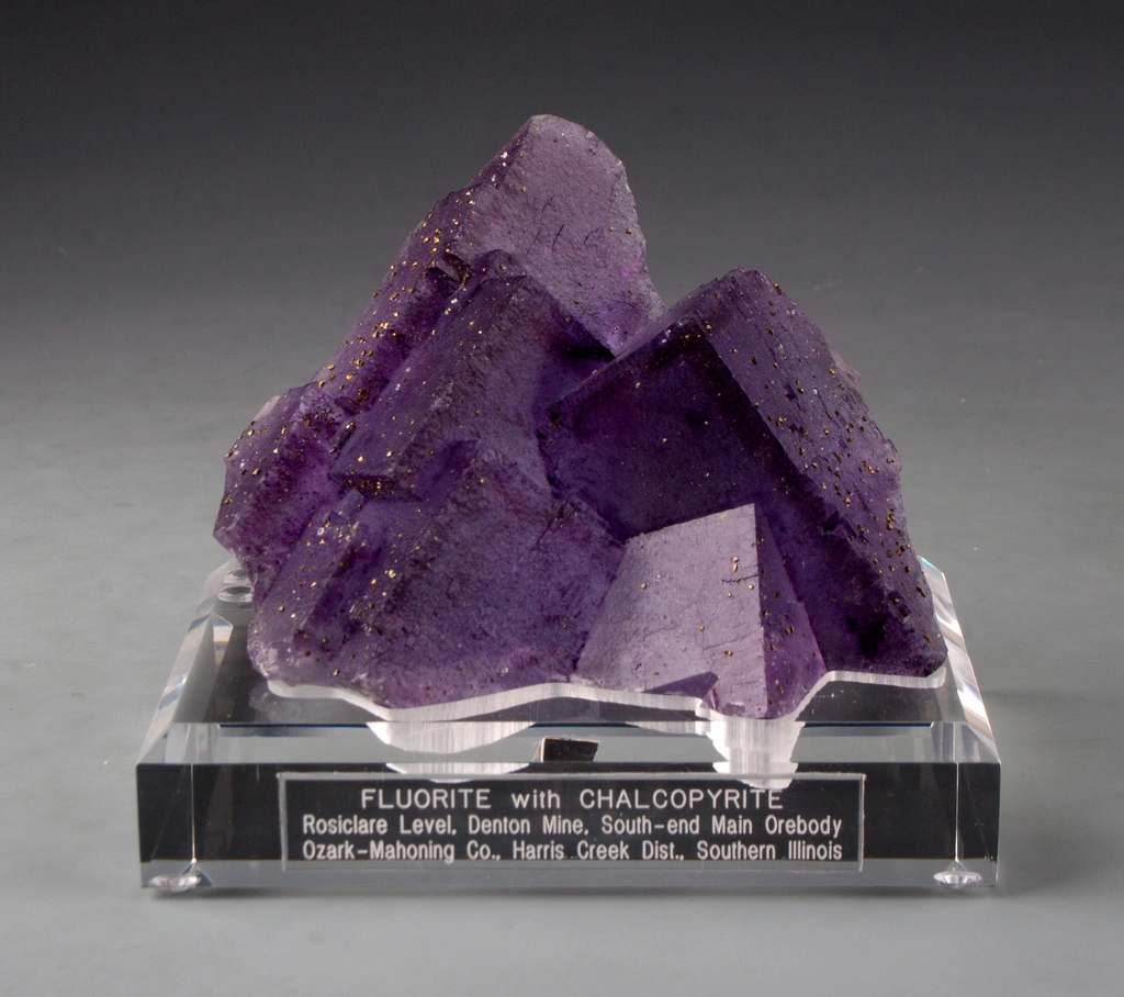 Fluorite with Chalcopyrite - image 2