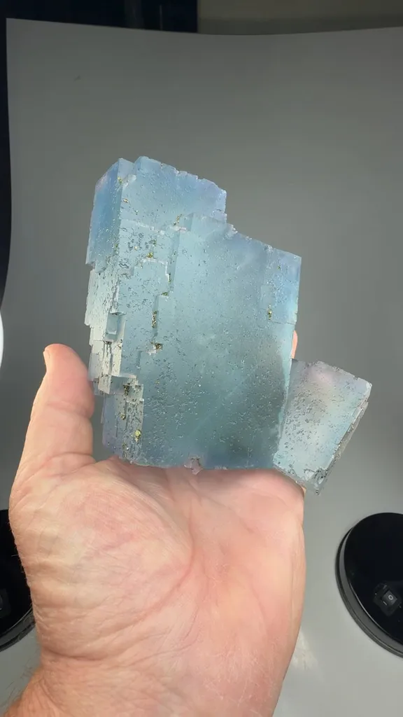 Fluorite with Chalcopyrite - image 2