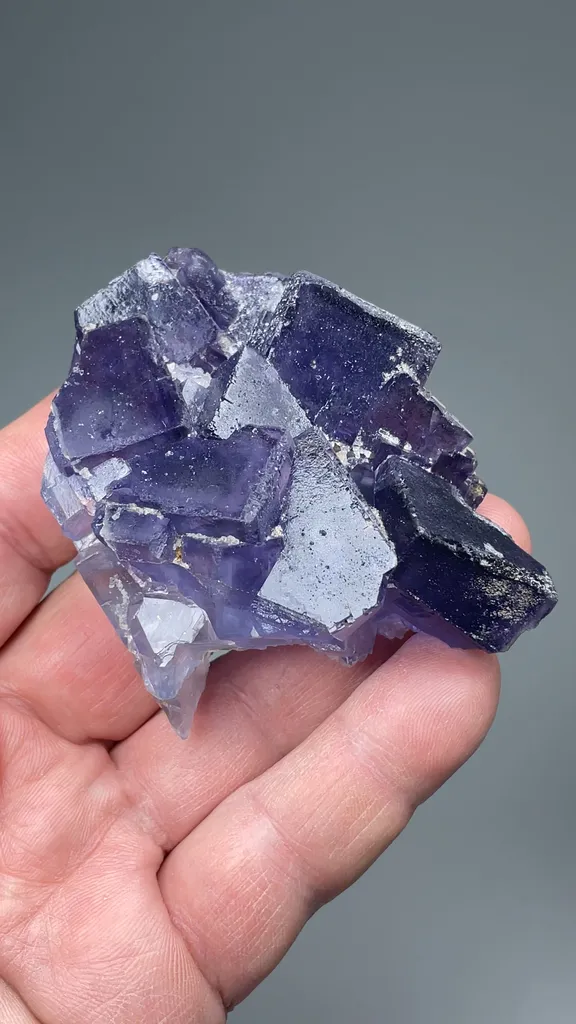 Fluorite with Chalcopyrite - image 2