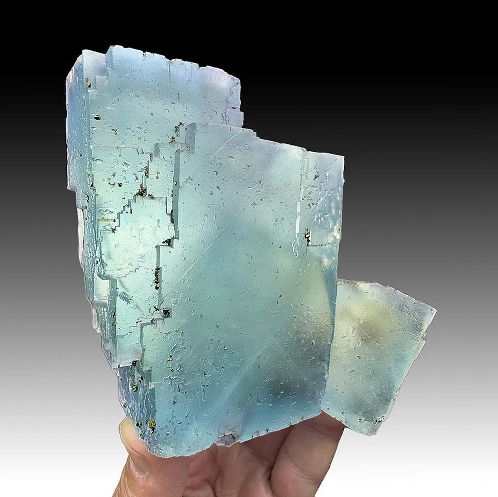 Fluorite with Chalcopyrite image