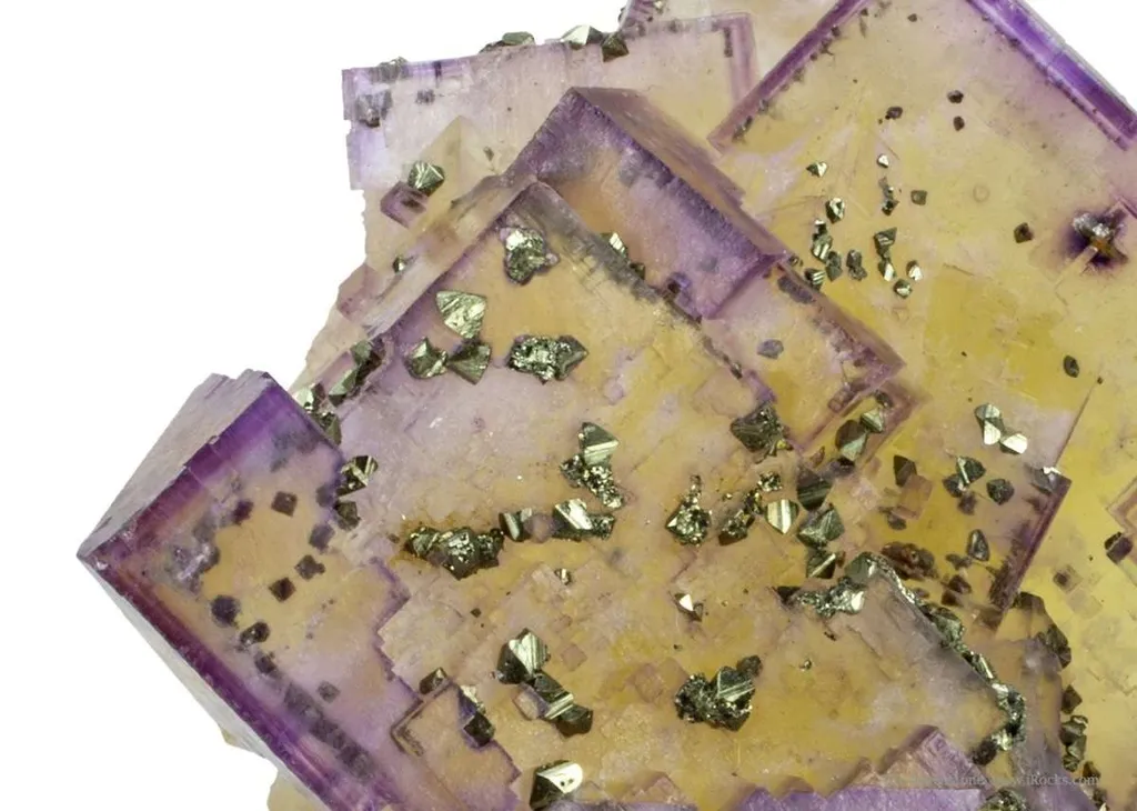 Fluorite With Chalcopyrite Inclusions - image 2