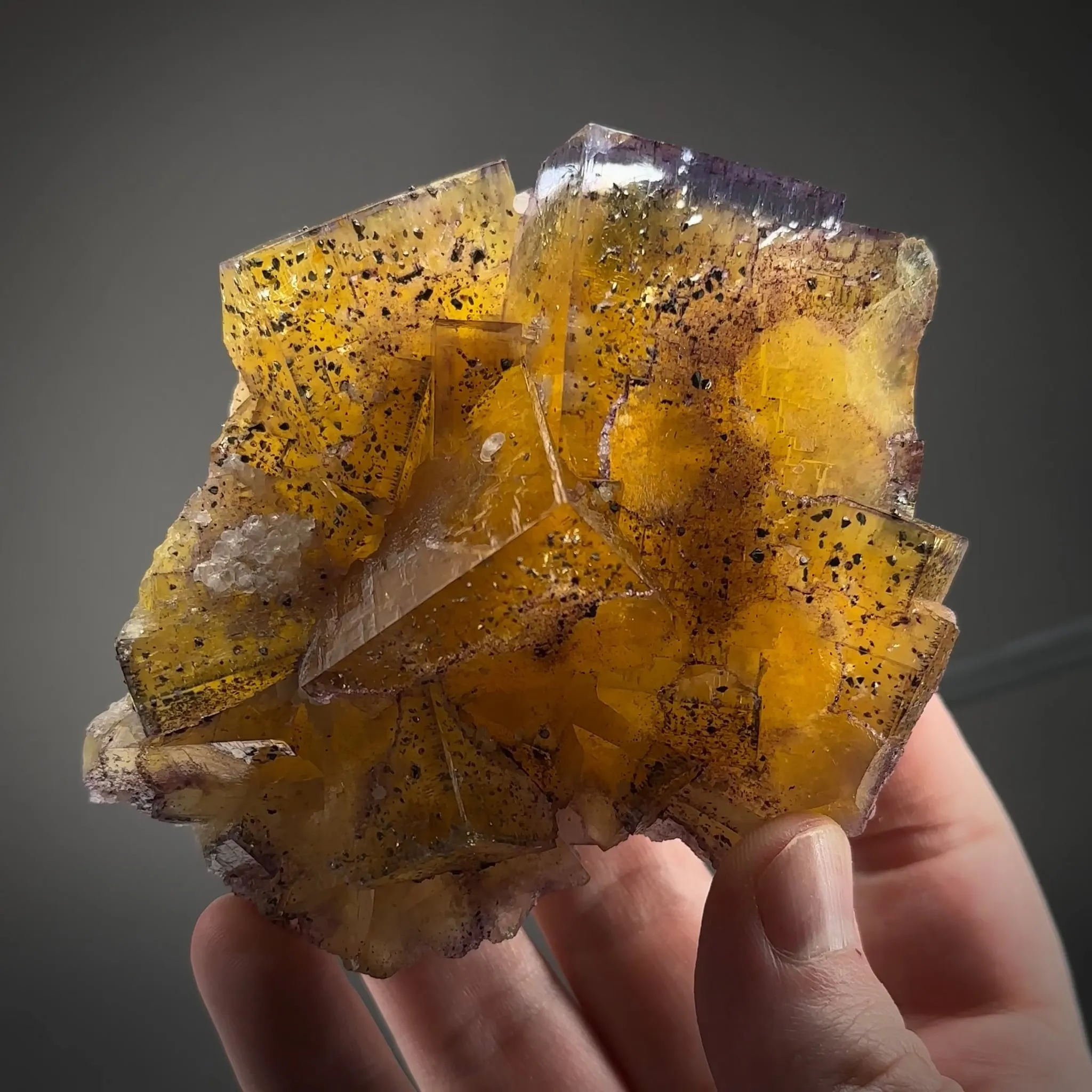 Fluorite with Chalcopyrite inclusions - image 1