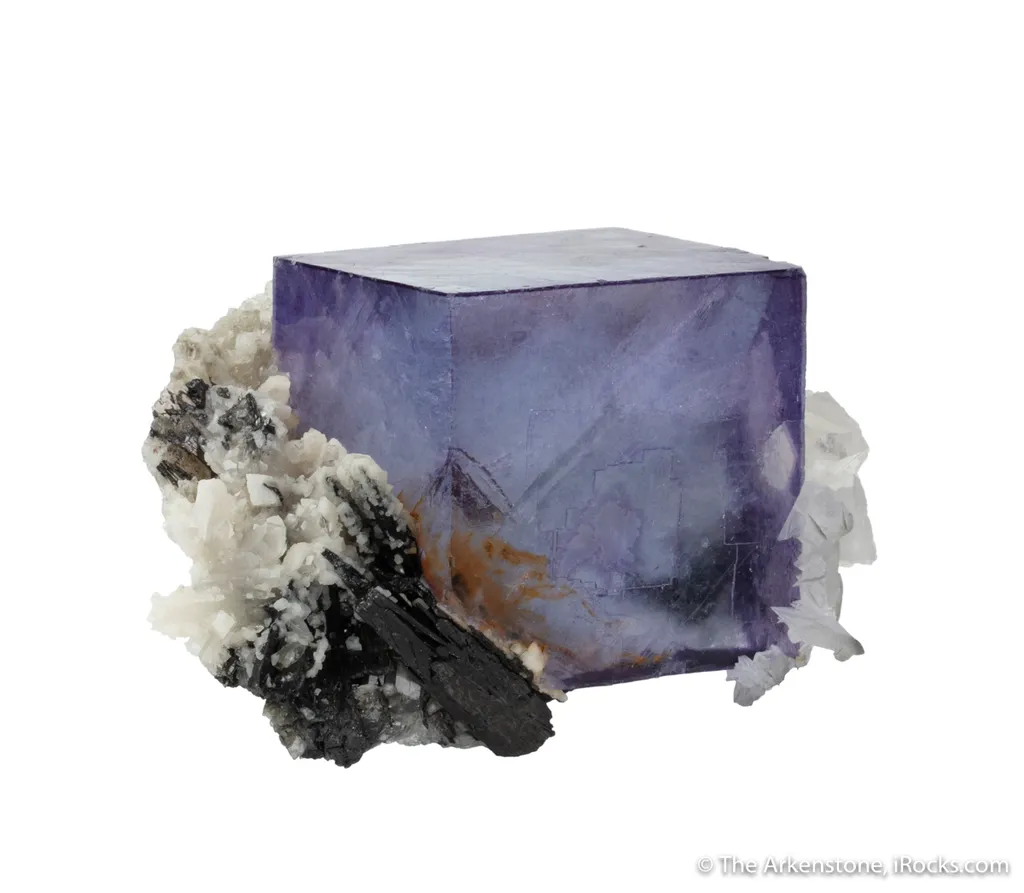 Fluorite with Ferberite, Quartz and Calcite - image 3