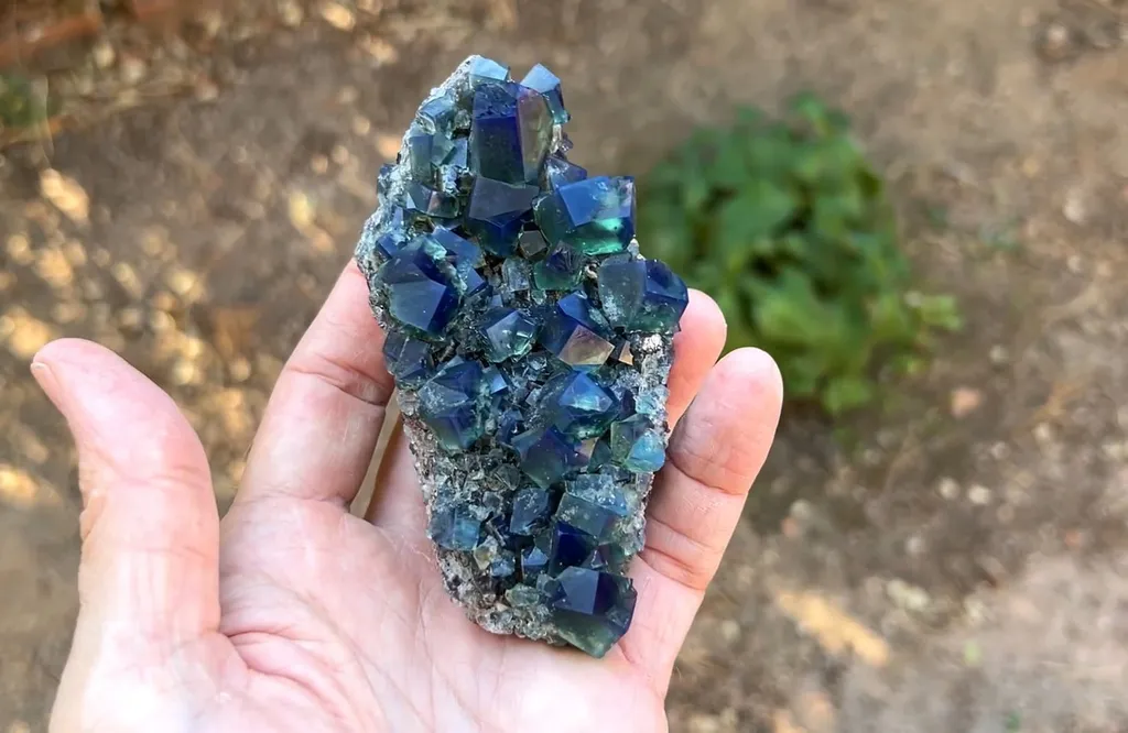 Fluorite with Galena - image 5
