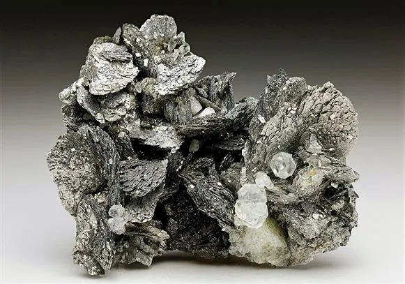 Fluorite with LÖLLINGITE and Arsenopyrite image