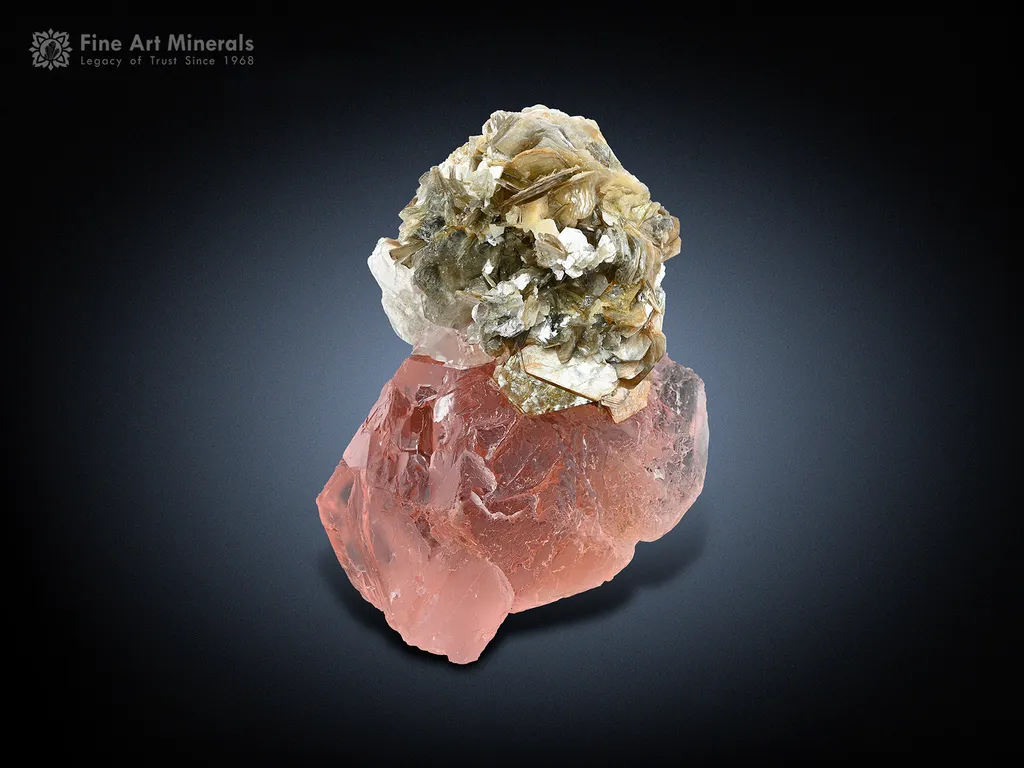 Fluorite with Muscovite from Chumar Bakhoor Pakistan image