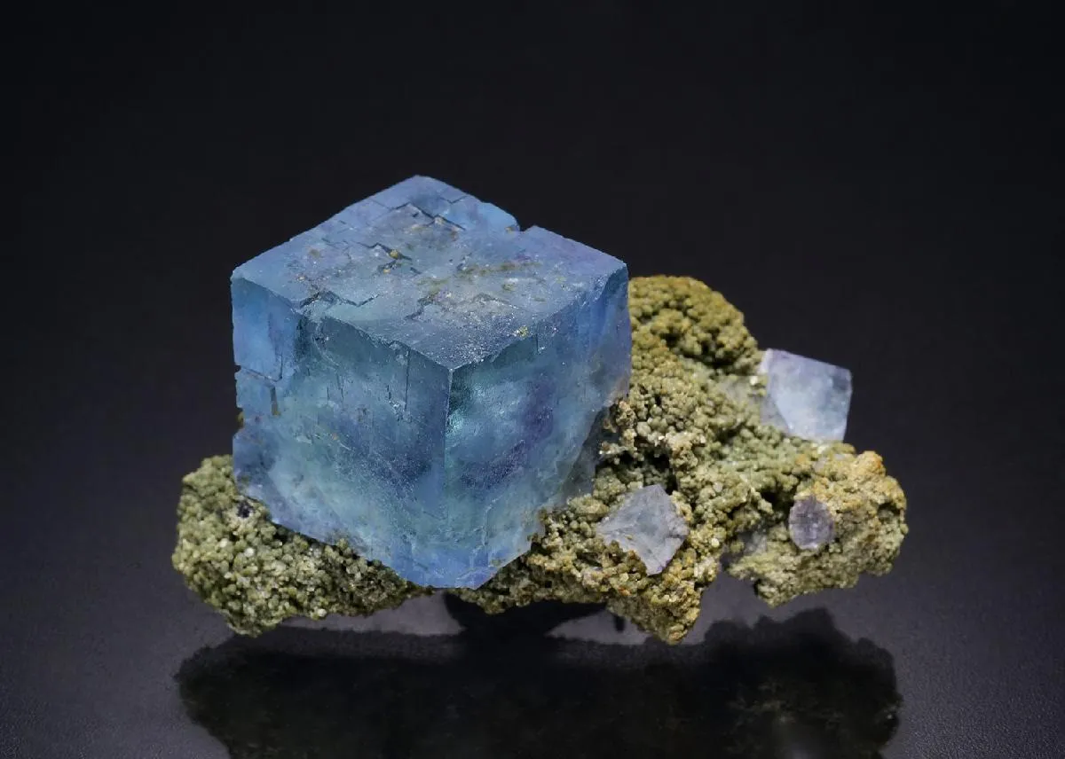 Fluorite with Muscovite on Quartz - image 1