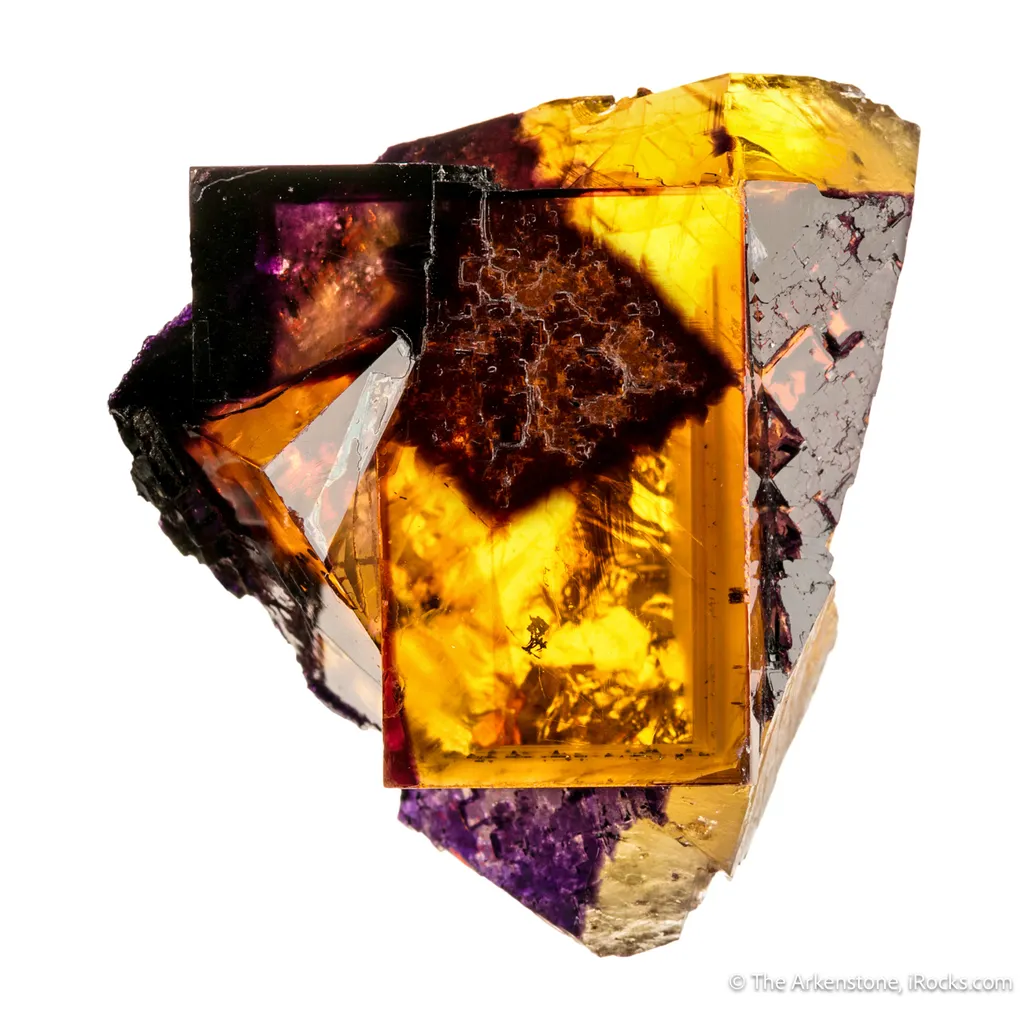 Fluorite with Petroleum inclusions - image 6