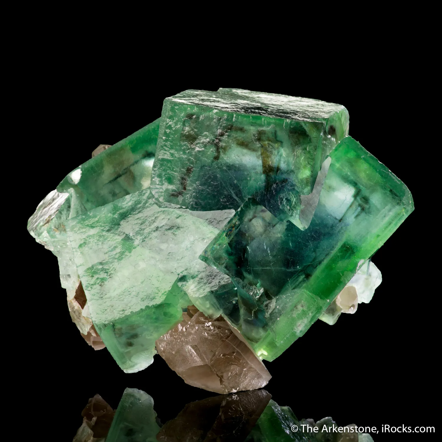 Fluorite with phantoms - image 3