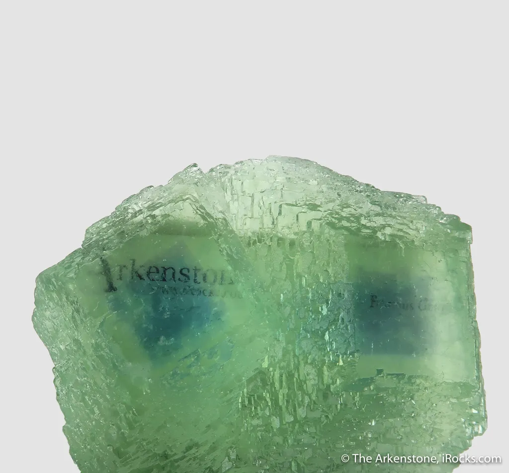 Fluorite with phantoms - image 7