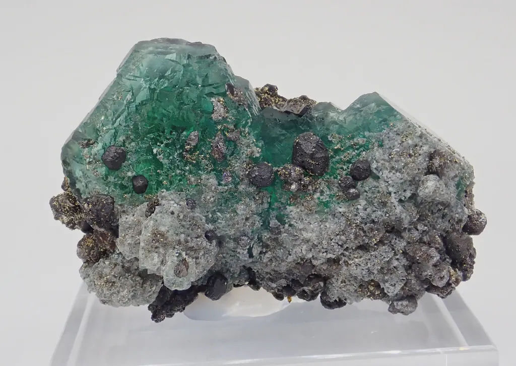 Fluorite with Pyrite and Geocronite-Jordanite image