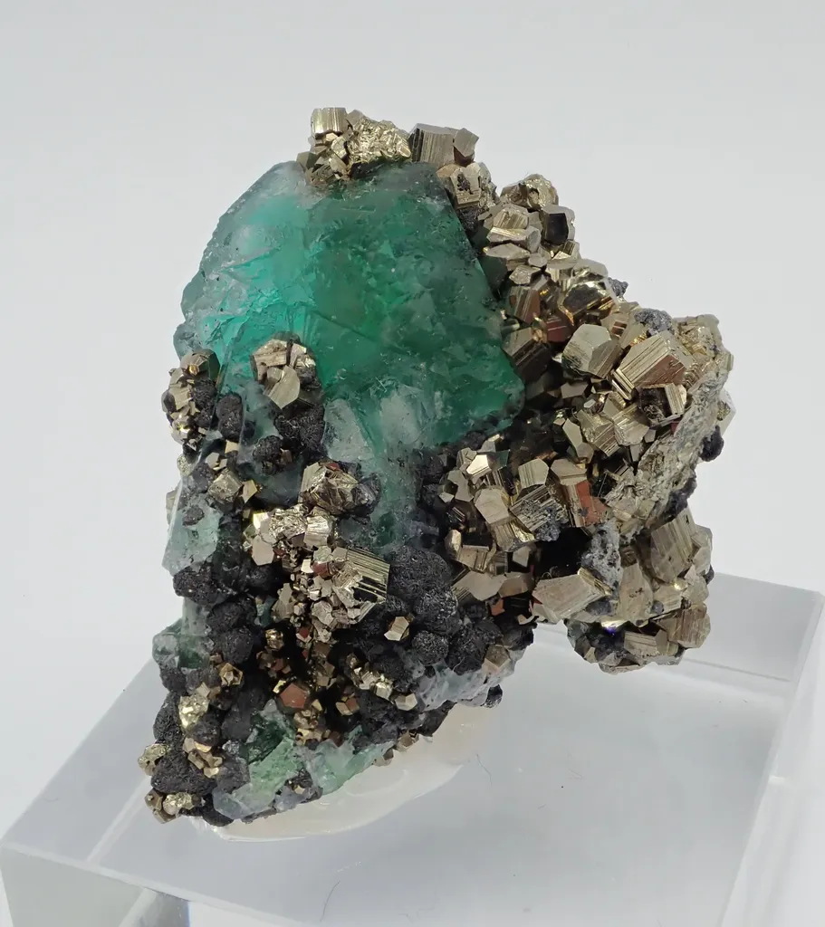 Fluorite with Pyrite and Jordanite image