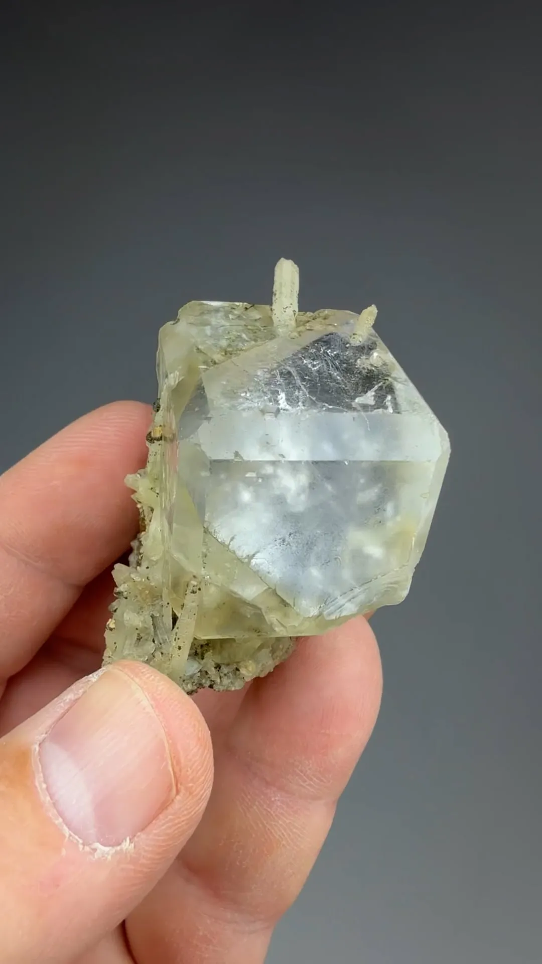 Fluorite with Quartz - image 2