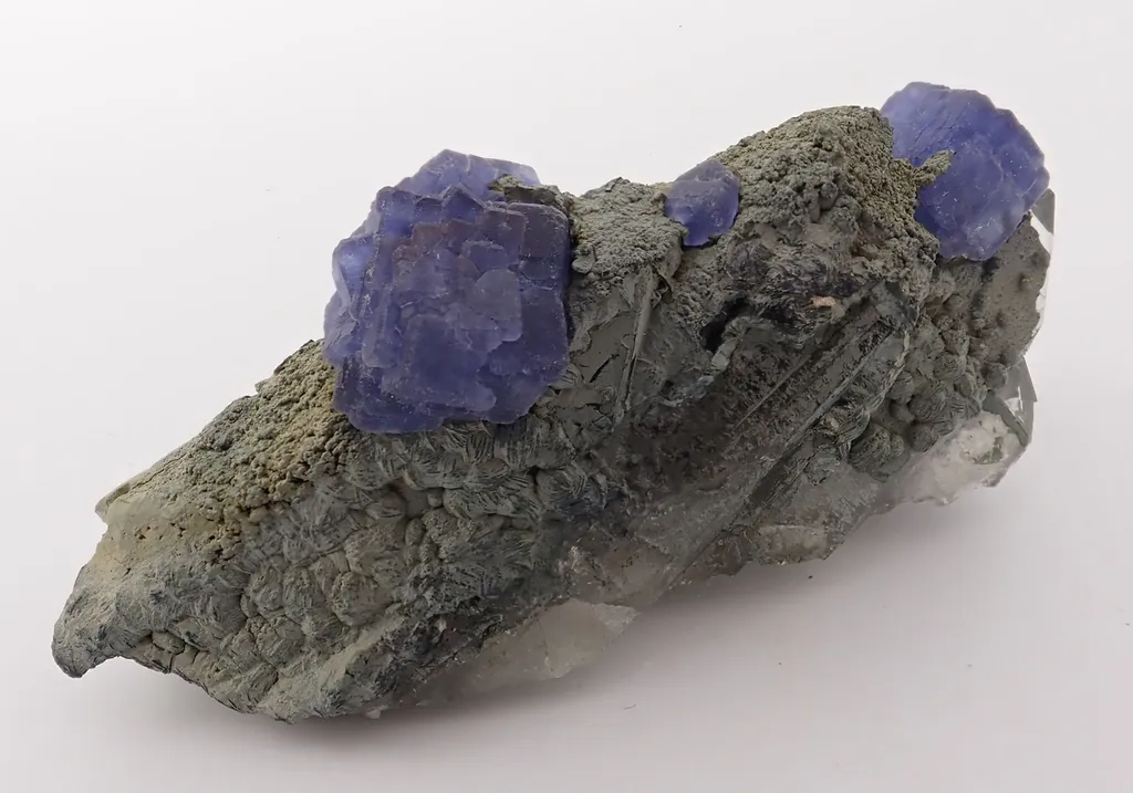 Fluorite with Quartz - image 5