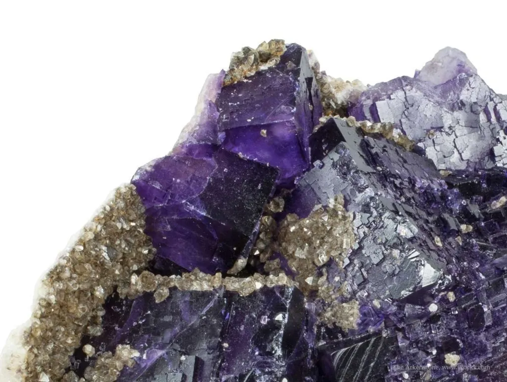 Fluorite With Quartz and Hydrocarbons - image 4