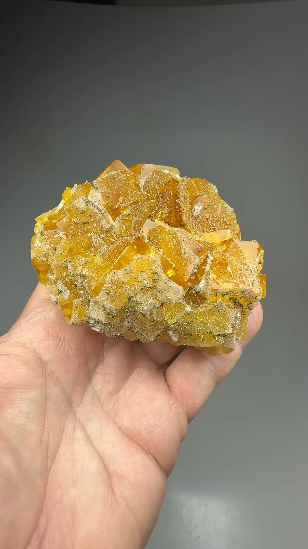 Fluorite with Quartz, Chalcopyrite - image 2